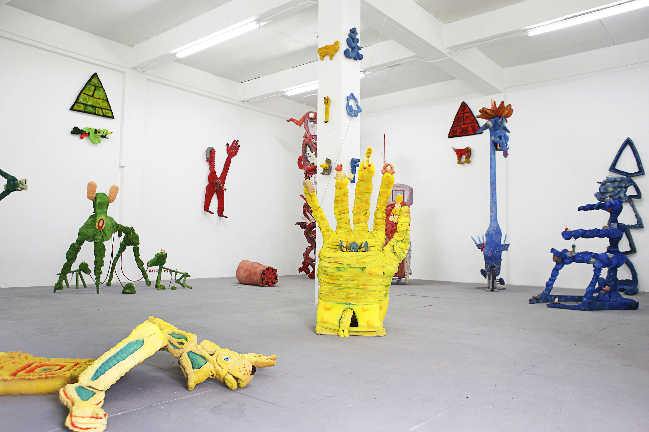 Installation view, "4, 3, 2, 1...", Poncili Creación